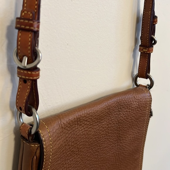 COACH Leather Crossbody Purse - Picture 5 of 11